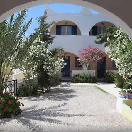 Limnes * Perissa (Santorini)
